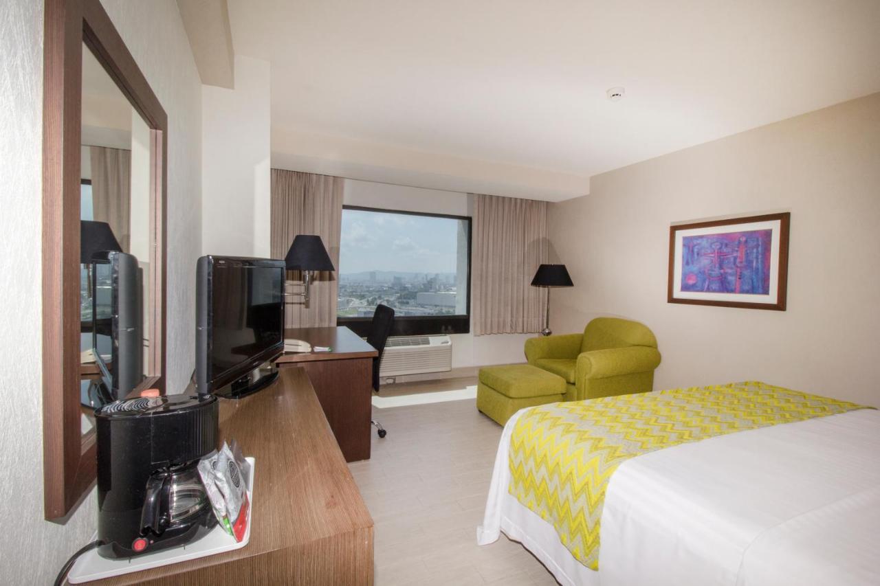 Holiday Inn Puebla La Noria By Ihg Ngoại thất bức ảnh