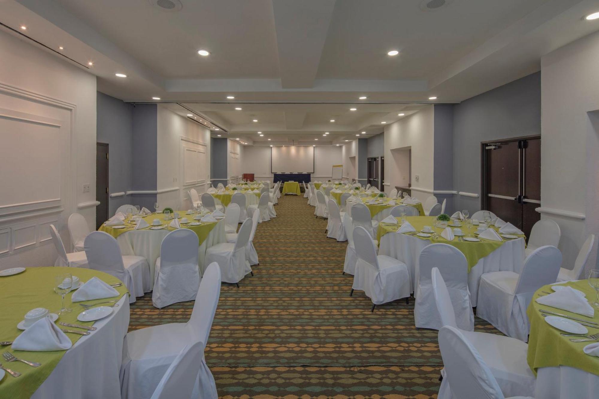 Holiday Inn Puebla La Noria By Ihg Ngoại thất bức ảnh